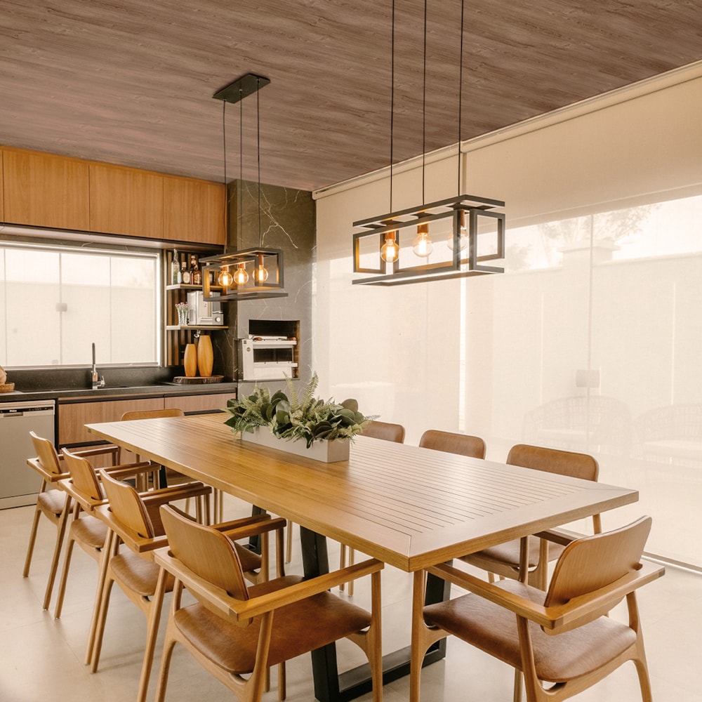 image_ad527fb8-93c1-4b4b-9ce0-2534a4a5fc47