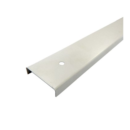 Requadro vertical Rollfor liso com furo branco 0,5mm x 35mm x 2,11m